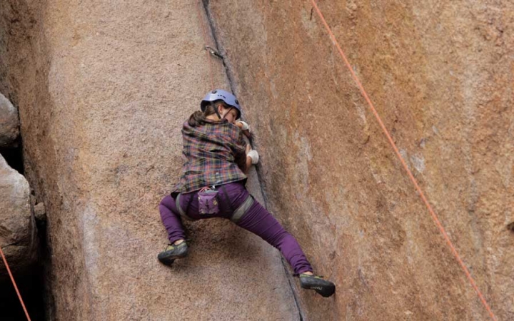 learn how to rock climb in the colorado rockies